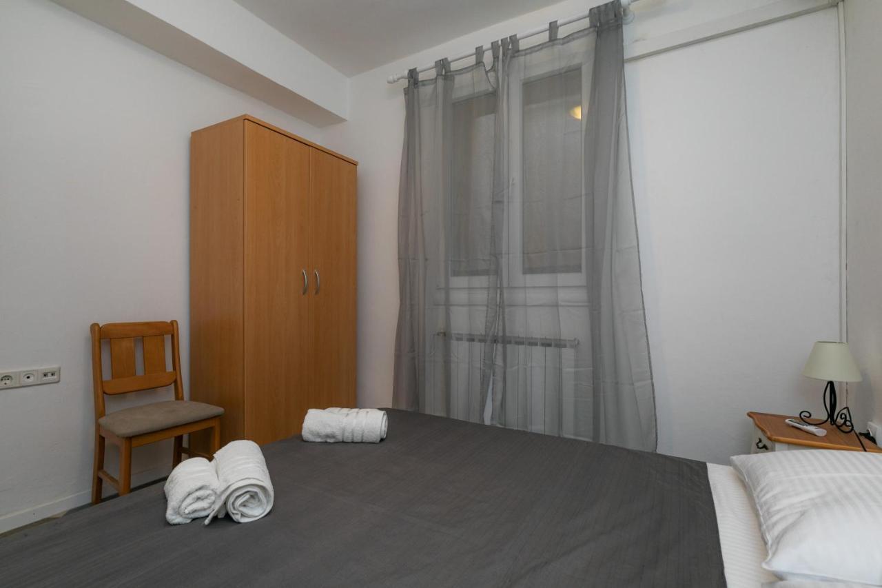 Apartment Tonka - Two Bedroom Apartment With Partial Sea View 杜布罗夫尼克 外观 照片
